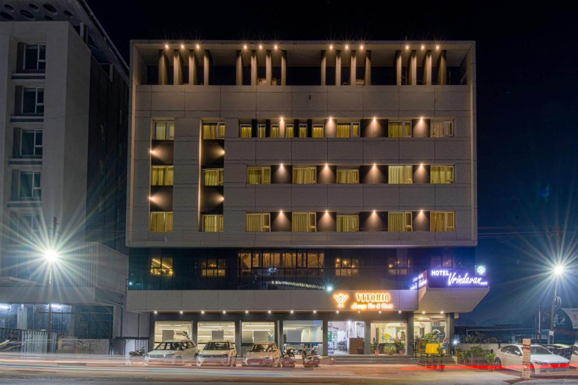 Hotel Vrindavan Deluxe Kolhapur Eksteriør bilde