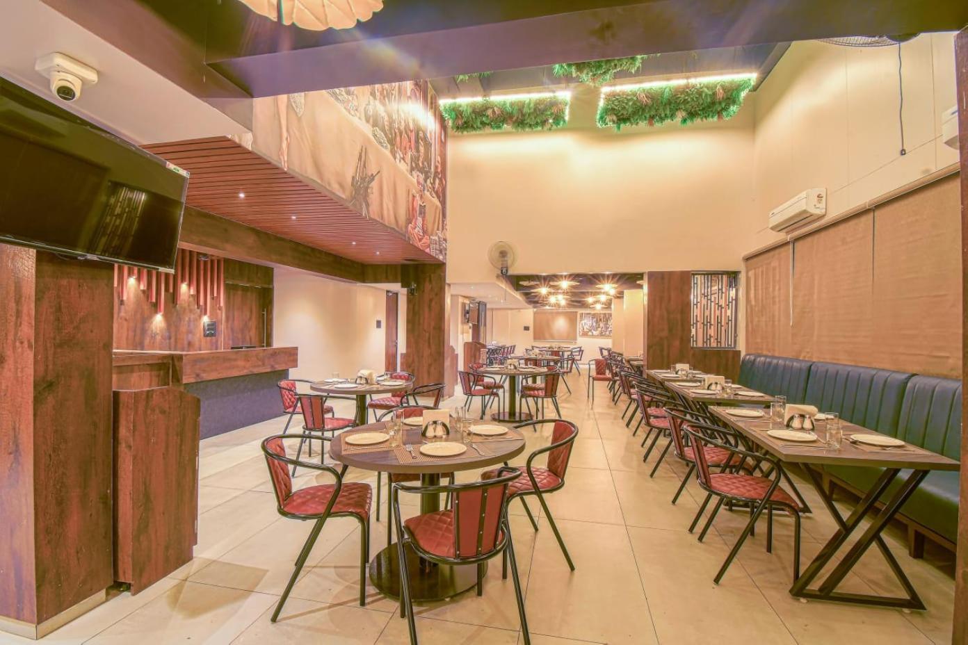 Hotel Vrindavan Deluxe Kolhapur Eksteriør bilde